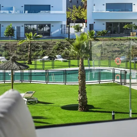 3024 Bright With Terrace * Εστεπόνα